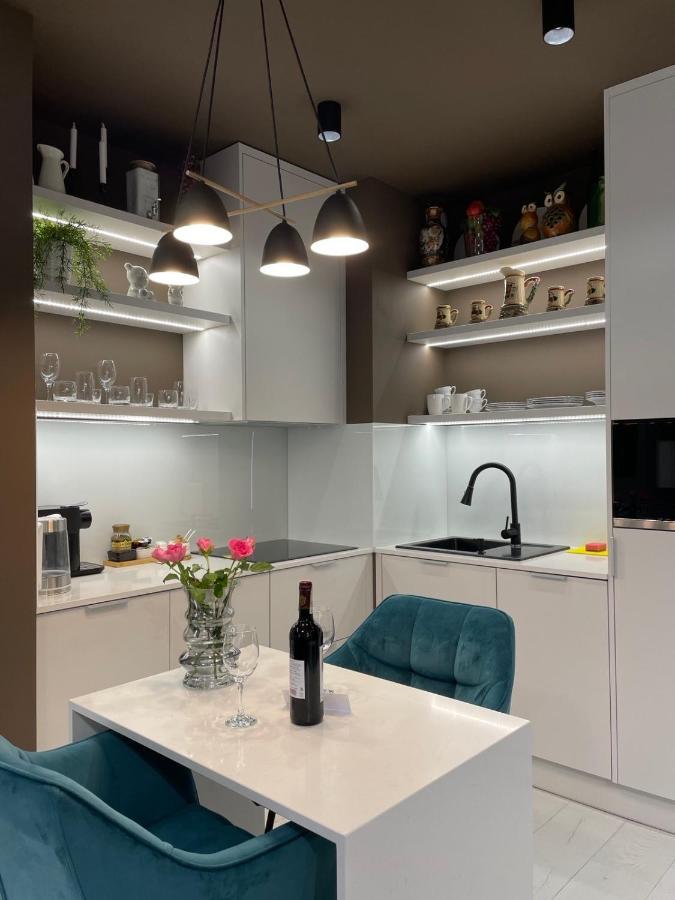 Apartment Z Kominkiem W Sercu Wroclawia Bagian luar foto