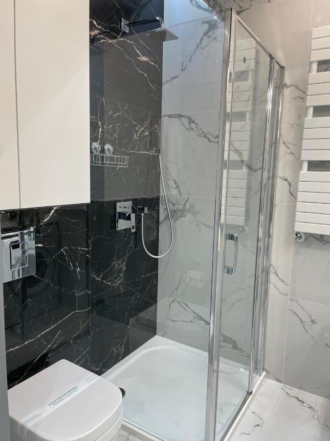 Apartment Z Kominkiem W Sercu Wroclawia Bagian luar foto